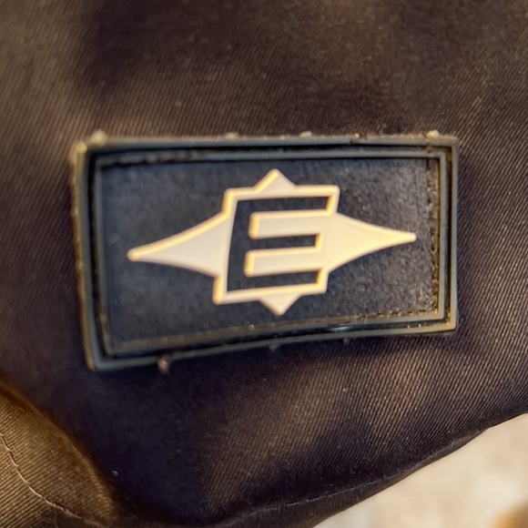 Easton 1/4 zip Warm Up Pull Over - Picture 3 of 4